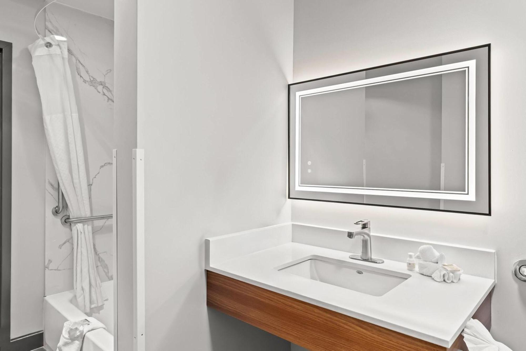 Microtel Inn & Suites By Wyndham Norcross Εξωτερικό φωτογραφία